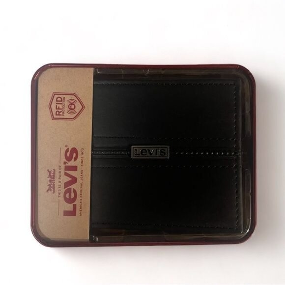 LEVI'S Other - LEVI'S Men's Black Wallet Style 31LP220109